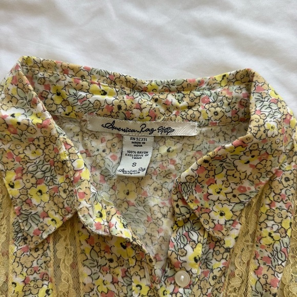American Rag Sleeveless Yellow Floral Tank Top Cottage Peasant Lace Button Up Sm - Picture 3 of 6